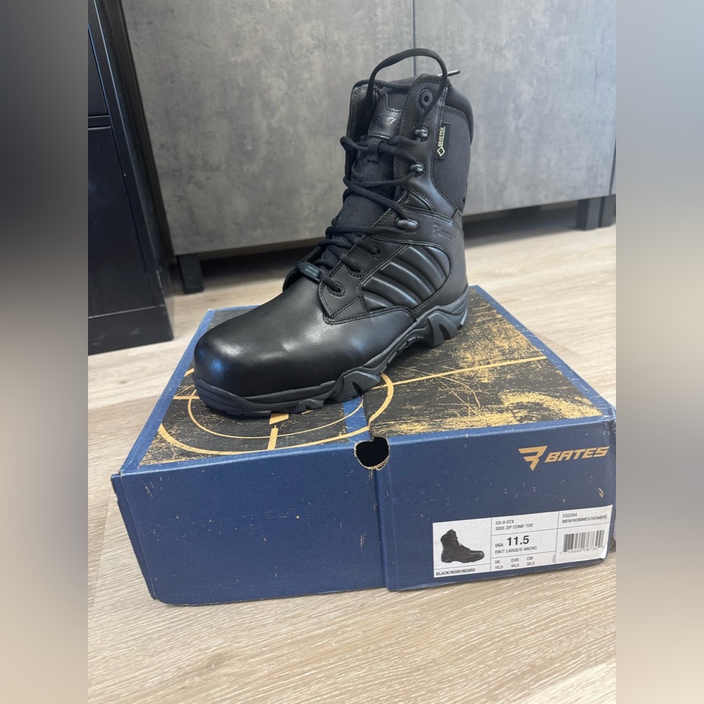 Bates GX-8 GTX Side Zip Composite Toe New in Box